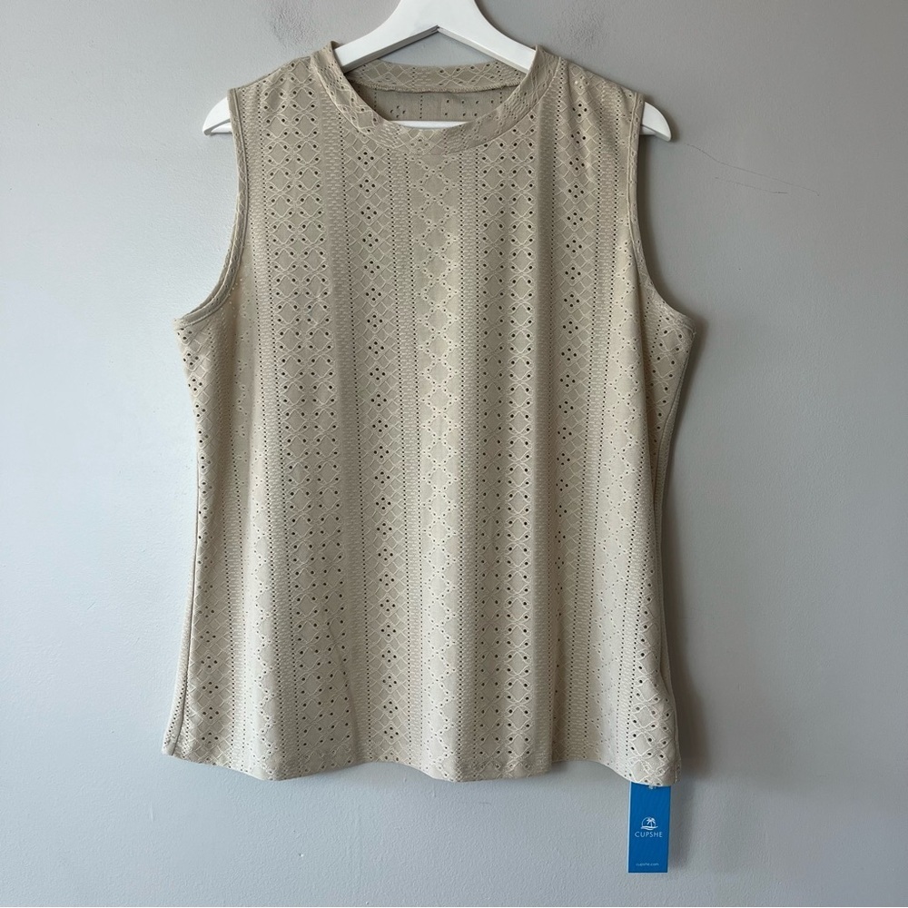 NWT Cupshe‎ Beige Eyelet Sleeveless Top Large